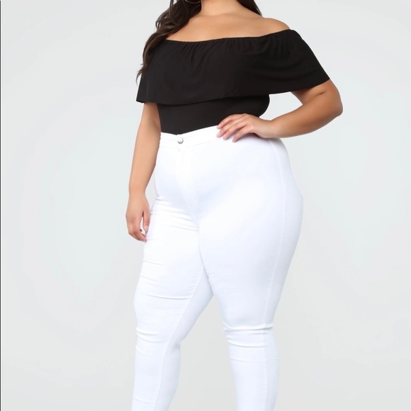 Happy Hour Bodysuit
Black
Size: XL - Picture 7 of 7